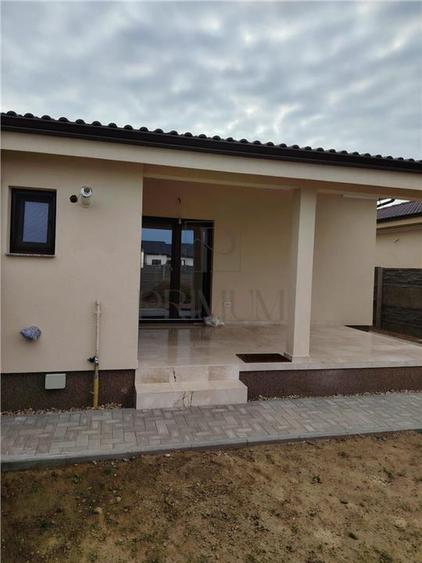 Duplex toate utilitatile - teren 380 mp - zona accesibila - 1