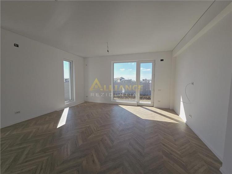 Casa individuala- 4 camere- 371mp teren- placa de beton - 2