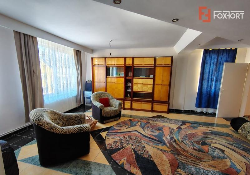 Casa individuala 6 camere, 269 mp utili, teren 635 mp, zona Girocului - 1