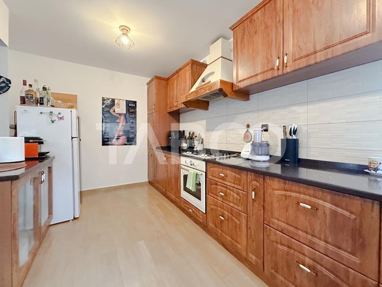 De vanzare casa individuala stil mediteranian curte 704 mp  Borhanci - 2