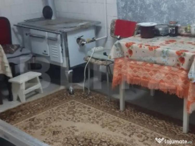 Casa de vanzare, cu 3 camere, 138 mp, zona Calea Domneasca - 15