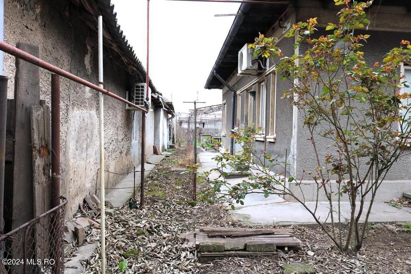 Gara - Spitalul CFR - Str. Scolii, casa din caramida, teren 380 mp! - 7