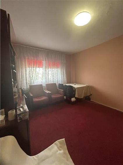 Apartament 3 camere, decomandat, Navodari - 12