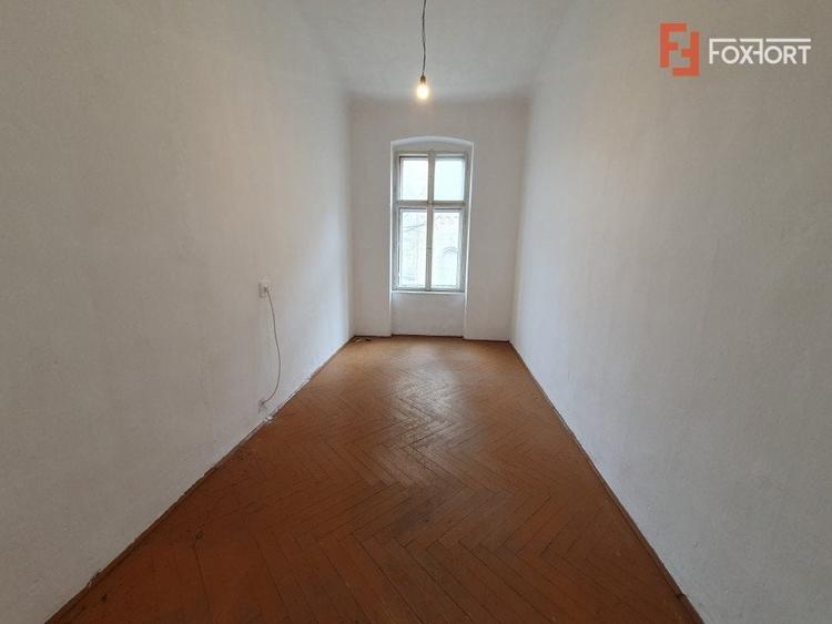 COMISION 0% Apartament cu 4 camere decomandat, la curte comuna - zona Fabric - 9