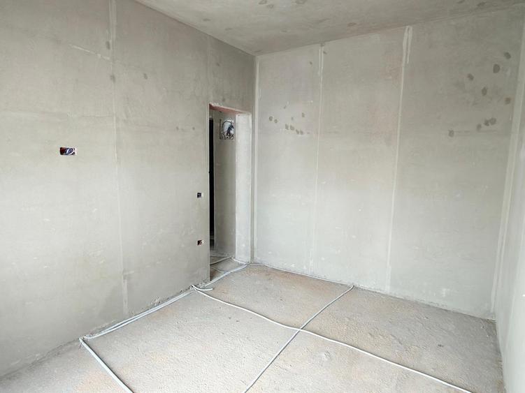 Comision 0 - Dezvoltator 2.5 camere - 105.000 euro, TVA si parcare inclusa - 8