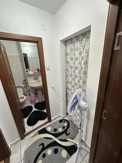 Apartament 2 camere Micro 14 -balcon mare et 6 10 -65000 EUR neg - 3