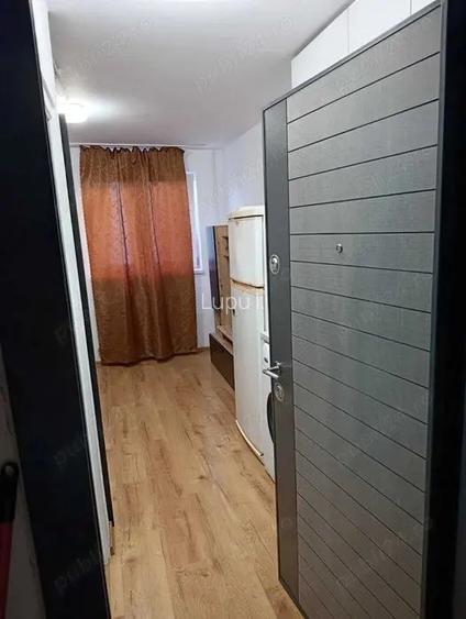 Inchiriere camera zona mall Plaza