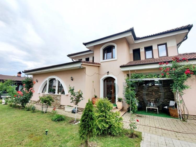 COMISION 0% Casa individuala/4 camere/foisor/600mp teren/panouri fotovoltaice - 1