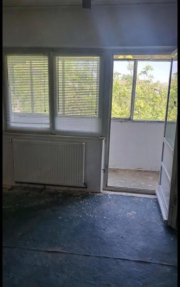 Apartament cu 2 camere si centrala in bloc izolat termic - 4