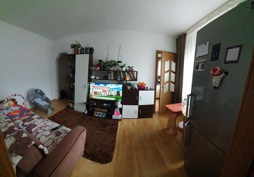 Apartament de vanzare cu 3 camere Tatarasi 52.500 Euro - 3