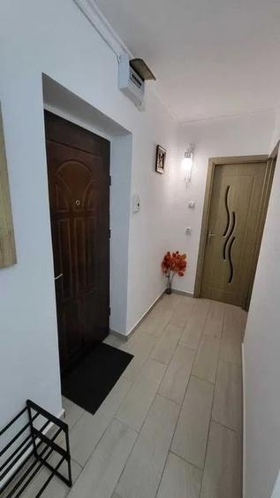 Apartament cu 1 camera, decomandat, etajul 1/8, zona Nicolina-CUG - 5