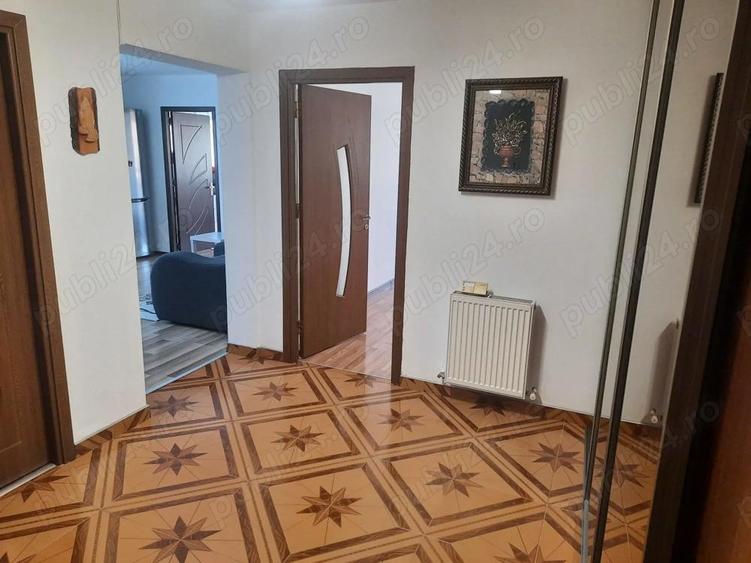 vand apartament 3 camere zona Sub Cetate - Poligon Flore?ti - Cluj - 5