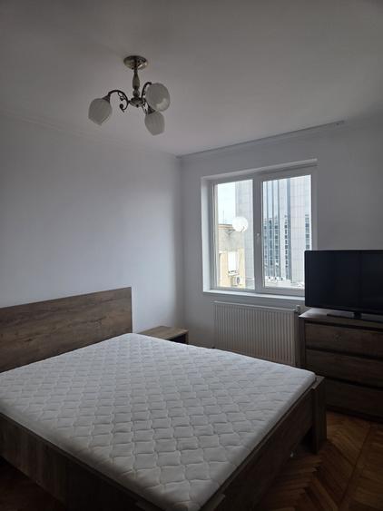 Apartament cu 2 camere, mobilat în Romană