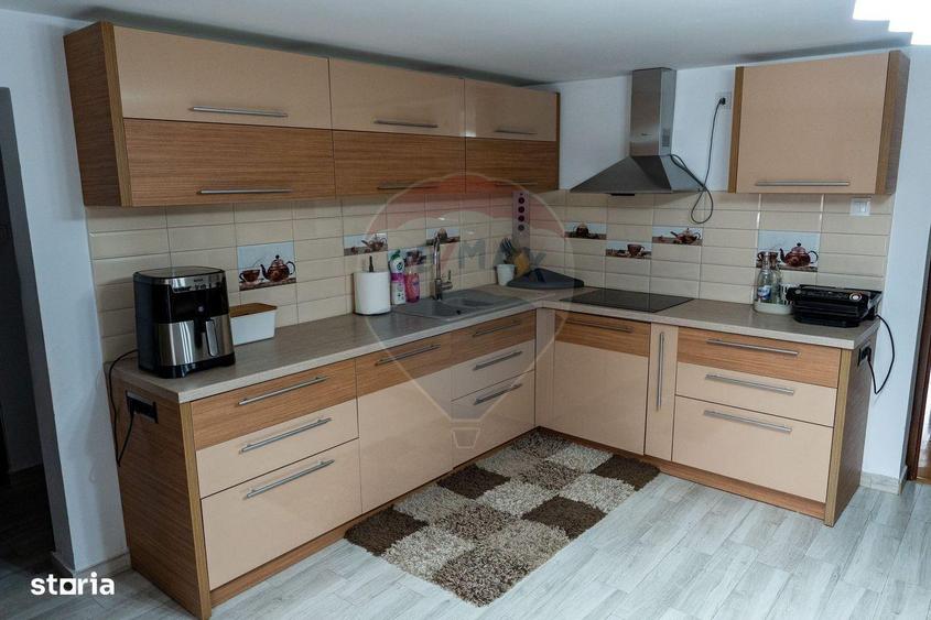 Casa / Vila de vanzare, Hunedoara - 7