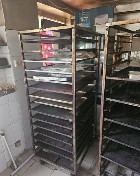 Spatiu pretabil cofetarie-laborator Eroii Revolutiei( Bellu) - 2