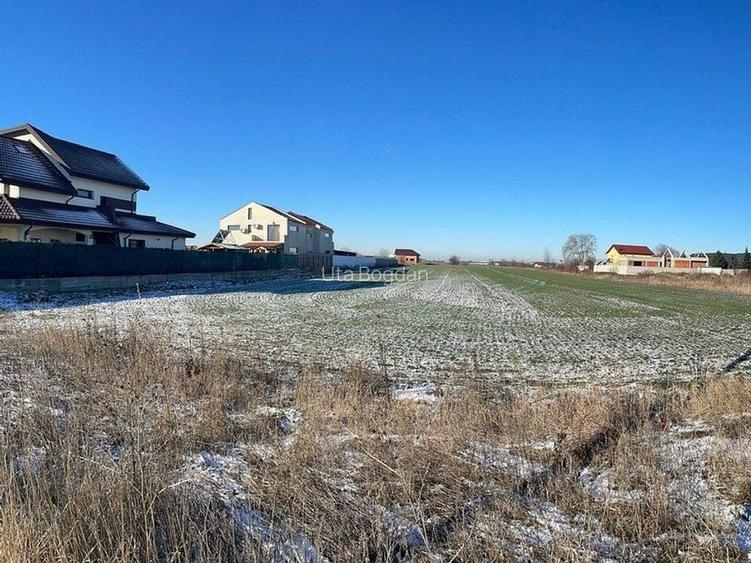 Teren extravilan 3500 mp de vanzare in Otopeni - Str. Putna