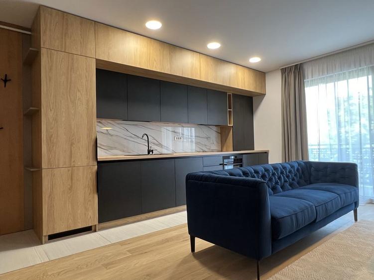 Proprietar, inchiriez apartament 3 camere Monarch Residence Central - 1