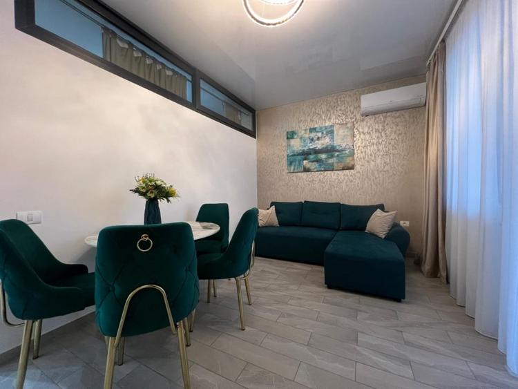 Apartament cu 2 camere decomandat, mobilat în Mamaia-Sat