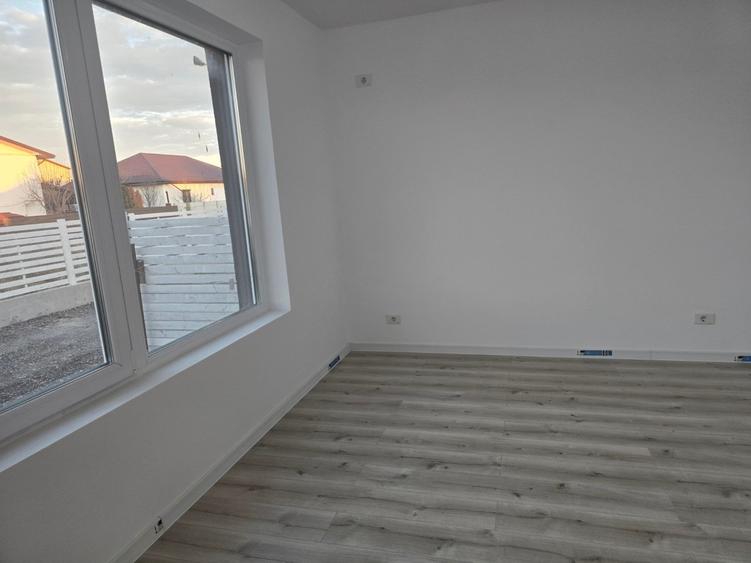 Pantelimon, pe strada Brandusei, vindem vila constructie 2024, - 12