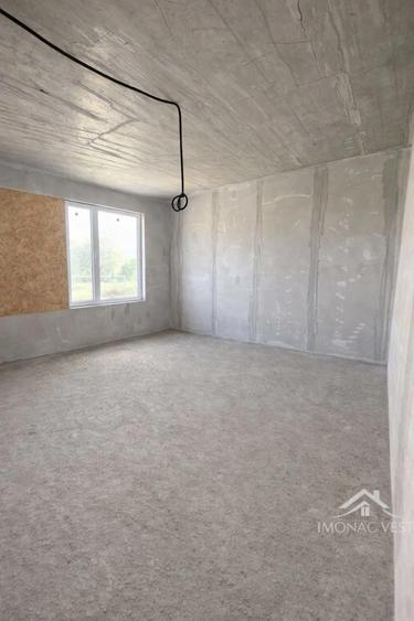 Casa individuala 5 camere - Sacalaz - 930 mp teren - toate utilitatile - drum asfaltat - 5