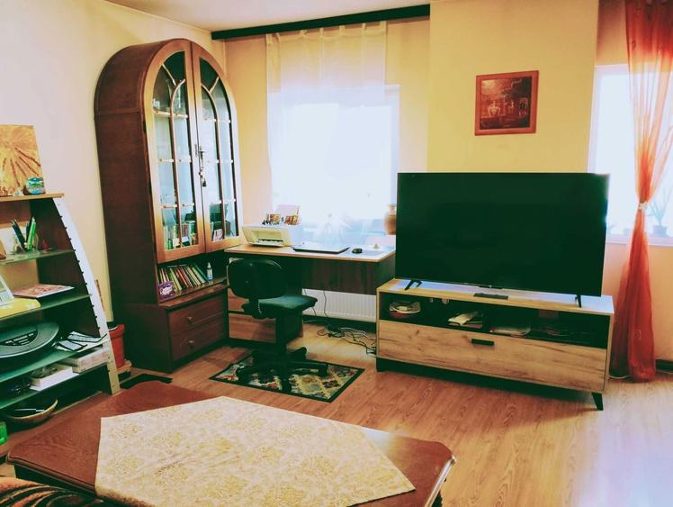 Apartament 3 camere Herculane 75 mp + boxa mare investitie - 3