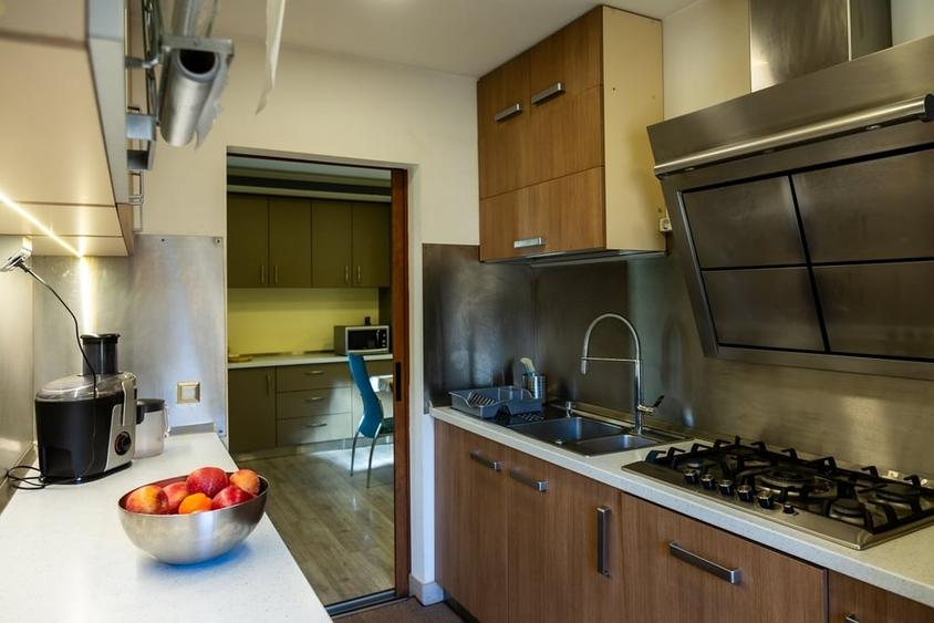 Casa singur in curte aproape de parcul Subarini - 9