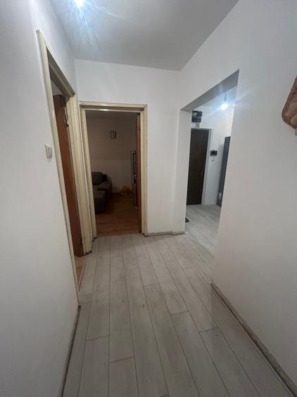 DOROBANTI - str Amman etaj 1 - 10