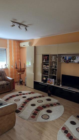 Apartament cu 2 camere decomandate - 2