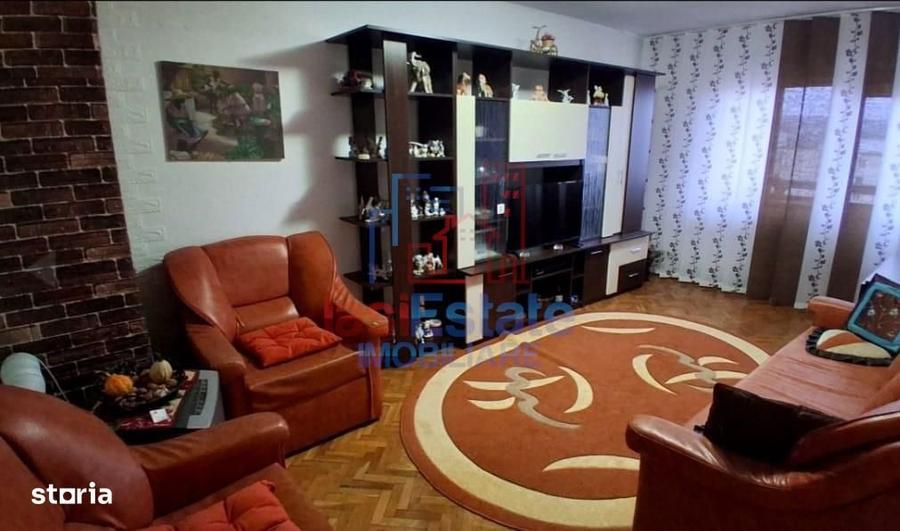 Apartament 4 camere Pacurari - 3