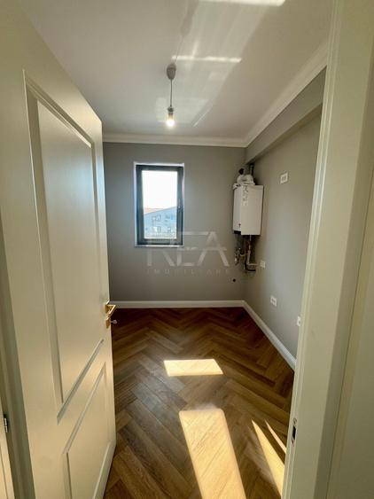 Apartament cu 3 camere decomandat în Aviației