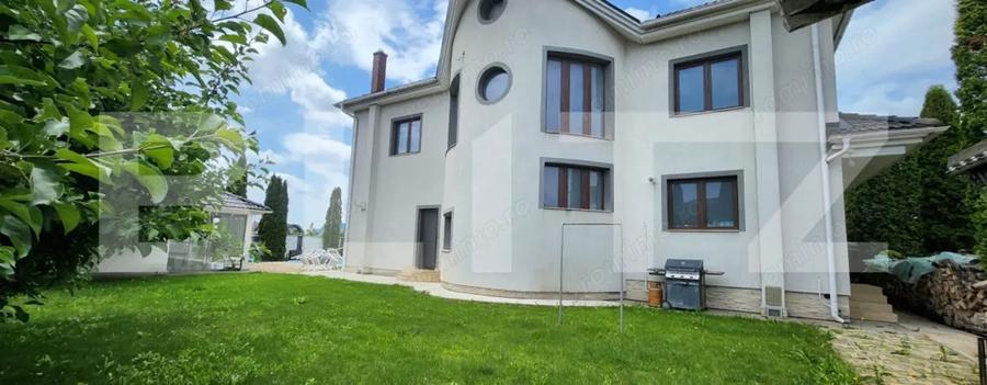 De inchiria Vila Exclusivista , 300mp utili si teren de 1300mp, Santana de Mure? - 7