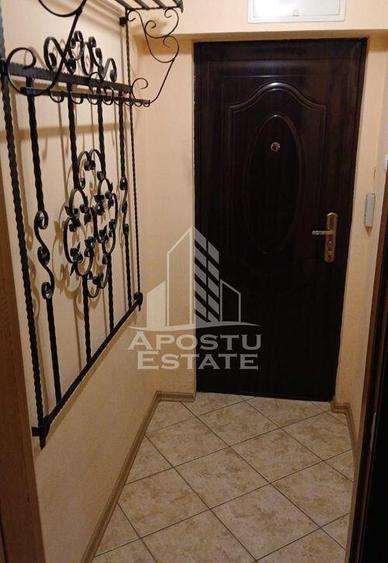 Apartament 1 camera, decomandat, zona Sagului - 1