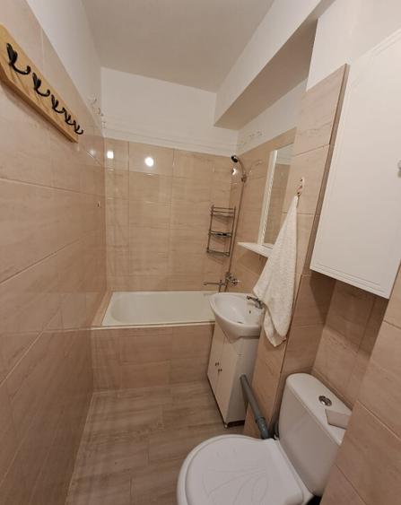Apartament 2 camere Scoala 7 Botosani (SRI, PRIMAVERII) - 6