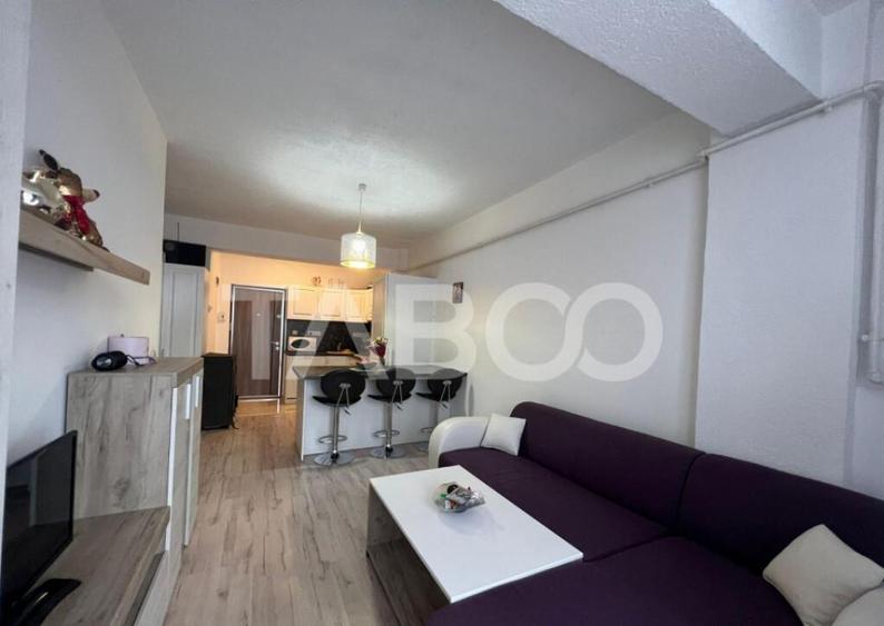 Apartament 2 camere de vanzare decomandat 39 mp zona Doamna - 2