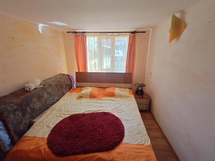 Aici incepe linistea - Casa cu gradina si foisor in Brazii Arad - 8