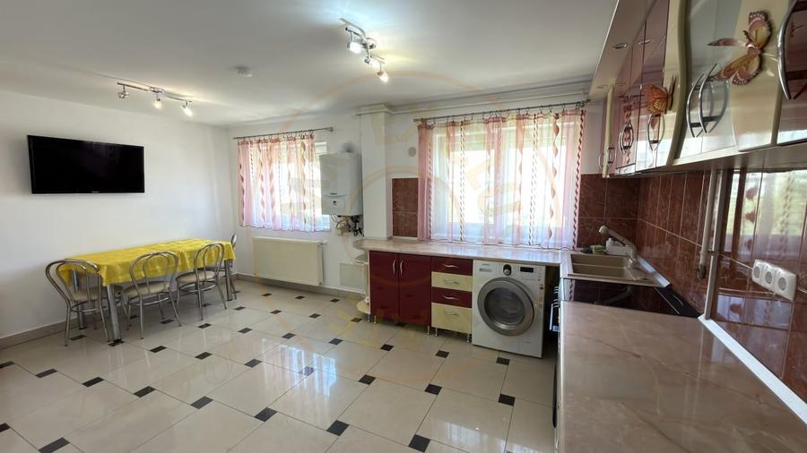 Inchiriere Apartament 3 camere Carei -Str. Liszt Ferenc MV1- Comision 0% chiriaș - 1