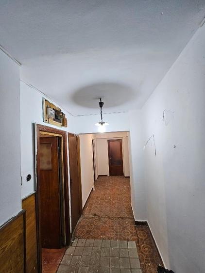 Apartament 4 camere, 2 balcoane, vis a vis de ASE - 3