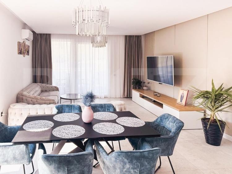 Casa ultra finisata - mobilata - piscina infinity - 2