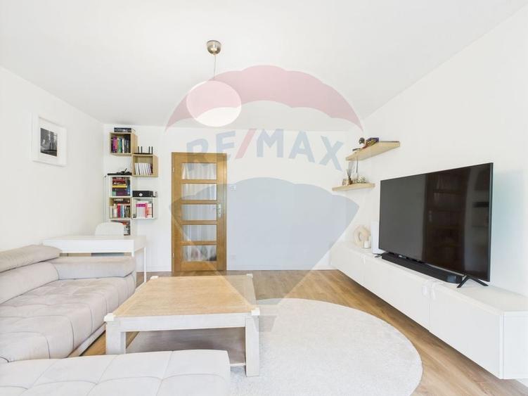 Apartament 3 camere superb cu loc de parcare si boxa Unirii - 2