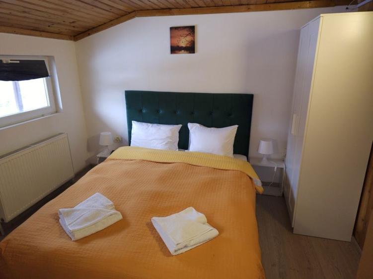 INCHIRIERE Pensiune la Cheia, jud Prahovaa - 3