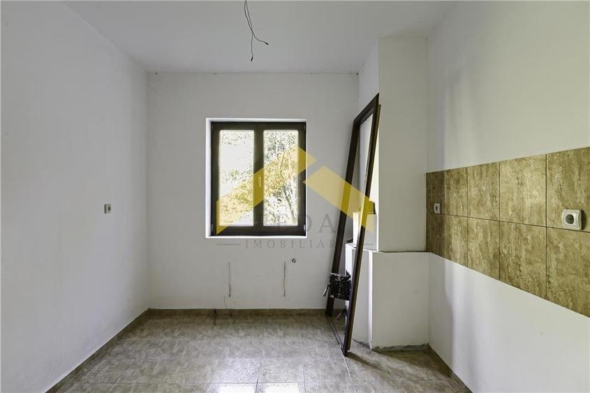 Casa cu padure de vanzare in Savarsini - 32