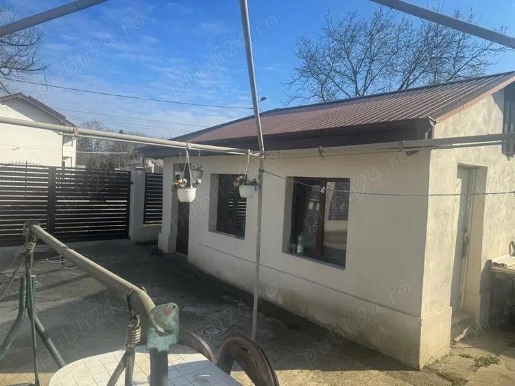 casa de vanzare in tecuci. zona gara mare , parcul 9 Luni - 7