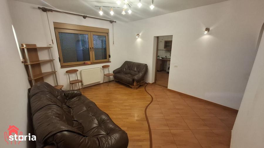 Apartament cu 6 camere în Gara de Nord