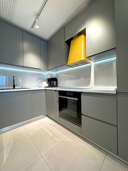 Core Timpuri Noi | Et. 8 | Vedere panoramică | 2 camere cu terasă 7mp - 9