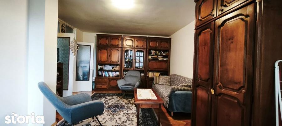 Ap. 3 cam, 2 bai, Centru - Domus, etaj 1, bloc 1990 - 3