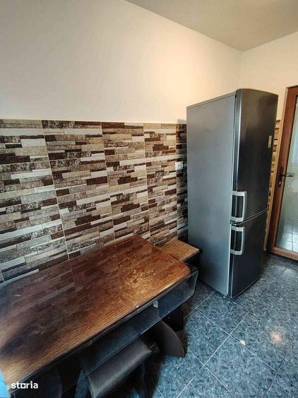 Apartament 2 camere - zona Scoala nr. 8 Micro 9 - 11