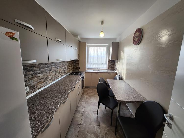 Apartament 2 camere str.  Egretei, decomandat, parter, beci, parcare,  88,5 mp. - 7