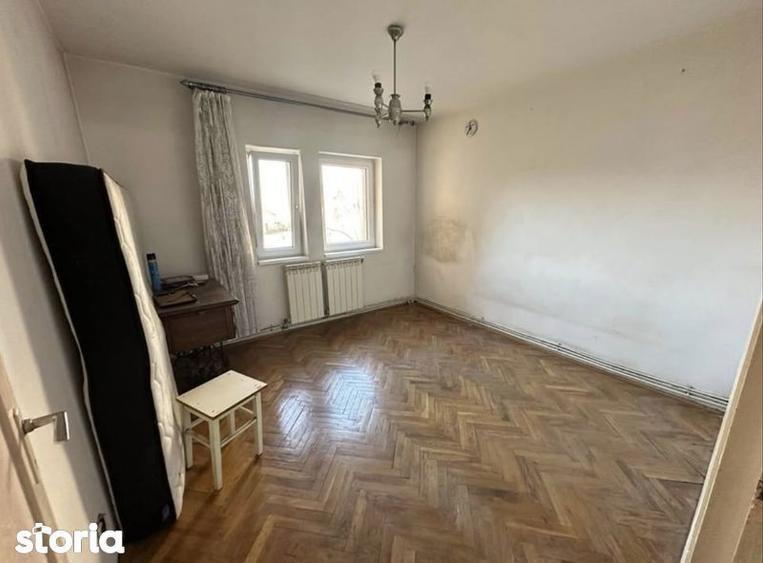 Apartament 5 camere - 6