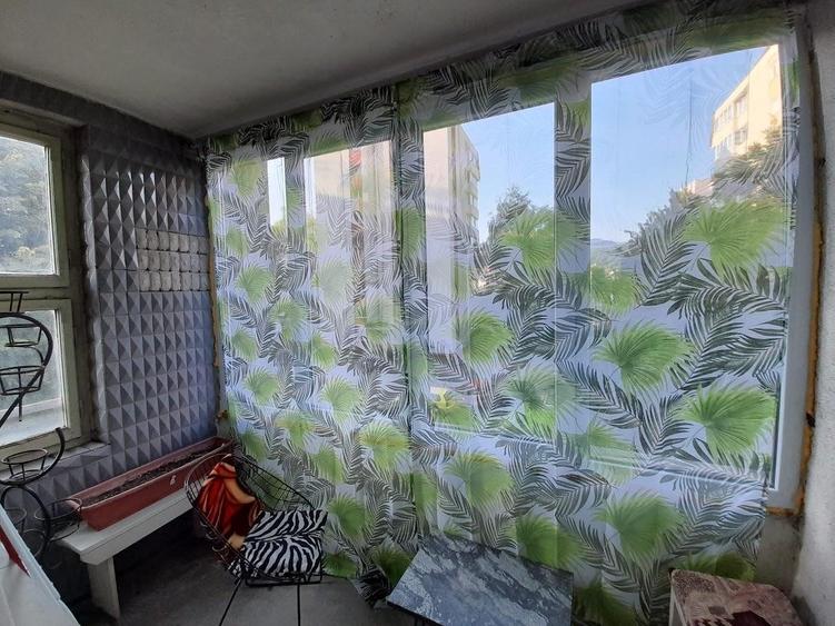 Apartament 3 camere de vânzare, vedere 2 parti– Centrul Civic, B-dul Victoriei - 10