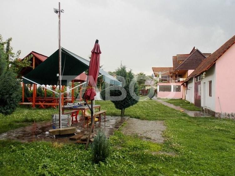 Pensiune la cheie 13 camere  15 locuri parcare si teren 3000 mp - 9